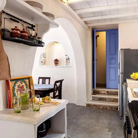 Georgilas Cave House Naxos City