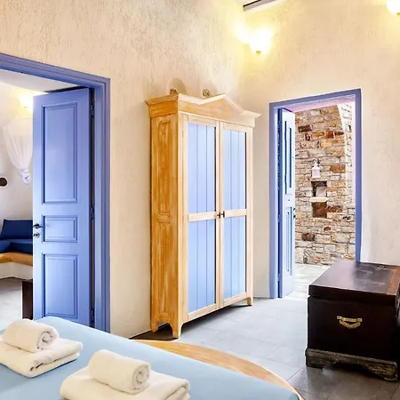Georgilas Cave House Naxos City